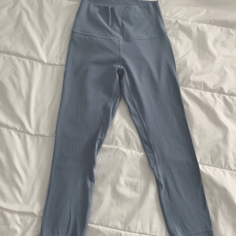 Women’s Lululemon align crop leggings